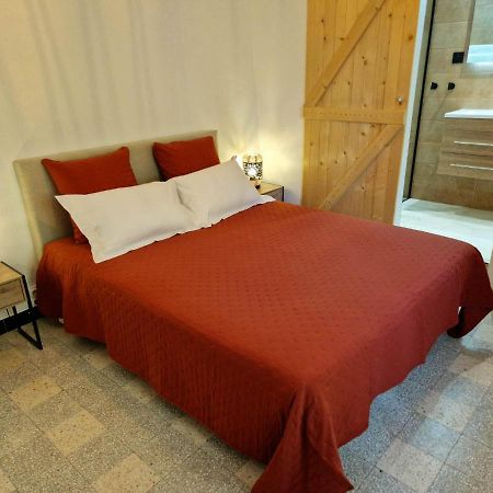 Lou Mouli Di Baou Bed and Breakfast Labeaume Εξωτερικό φωτογραφία