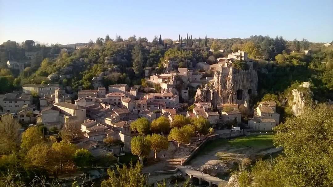 Lou Mouli Di Baou Bed and Breakfast Labeaume Εξωτερικό φωτογραφία