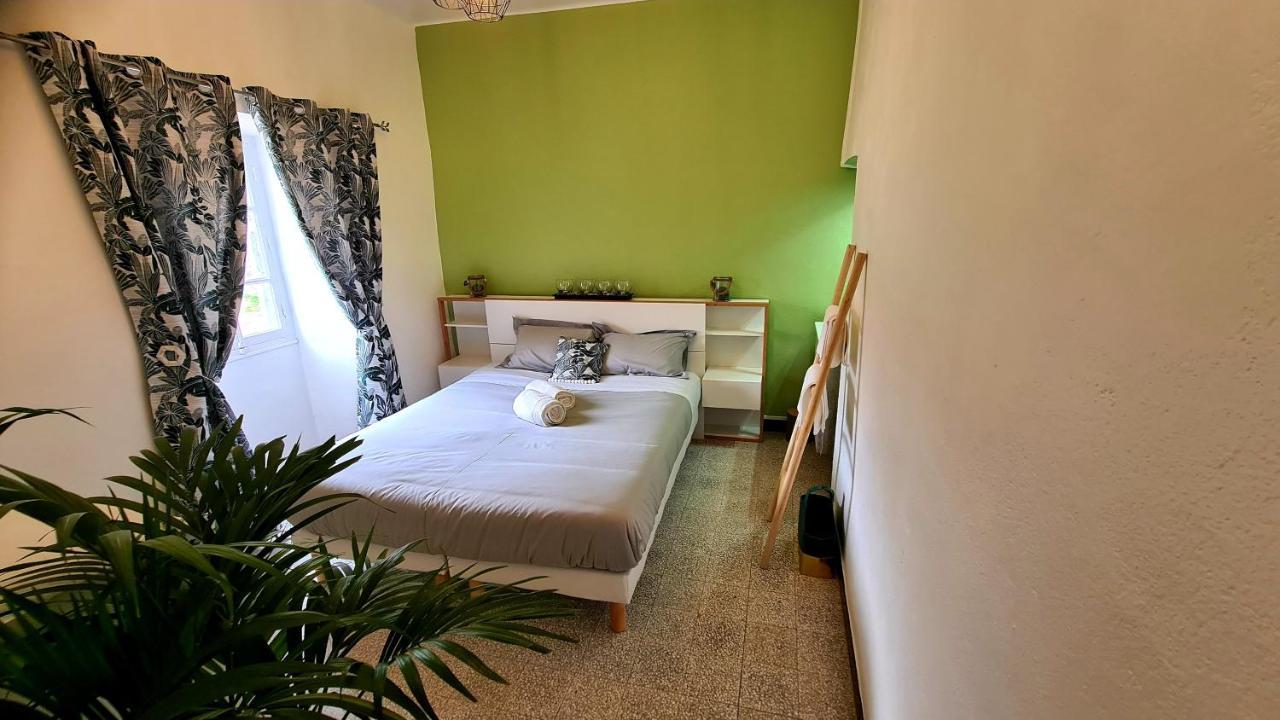 Lou Mouli Di Baou Bed and Breakfast Labeaume Εξωτερικό φωτογραφία