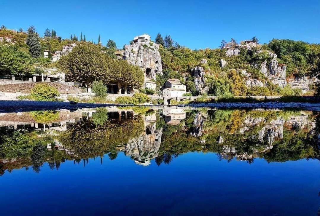 Lou Mouli Di Baou Bed and Breakfast Labeaume Εξωτερικό φωτογραφία