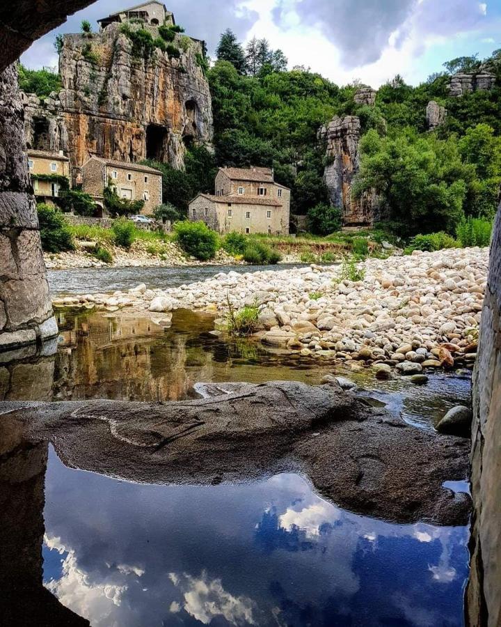 Lou Mouli Di Baou Bed and Breakfast Labeaume Εξωτερικό φωτογραφία
